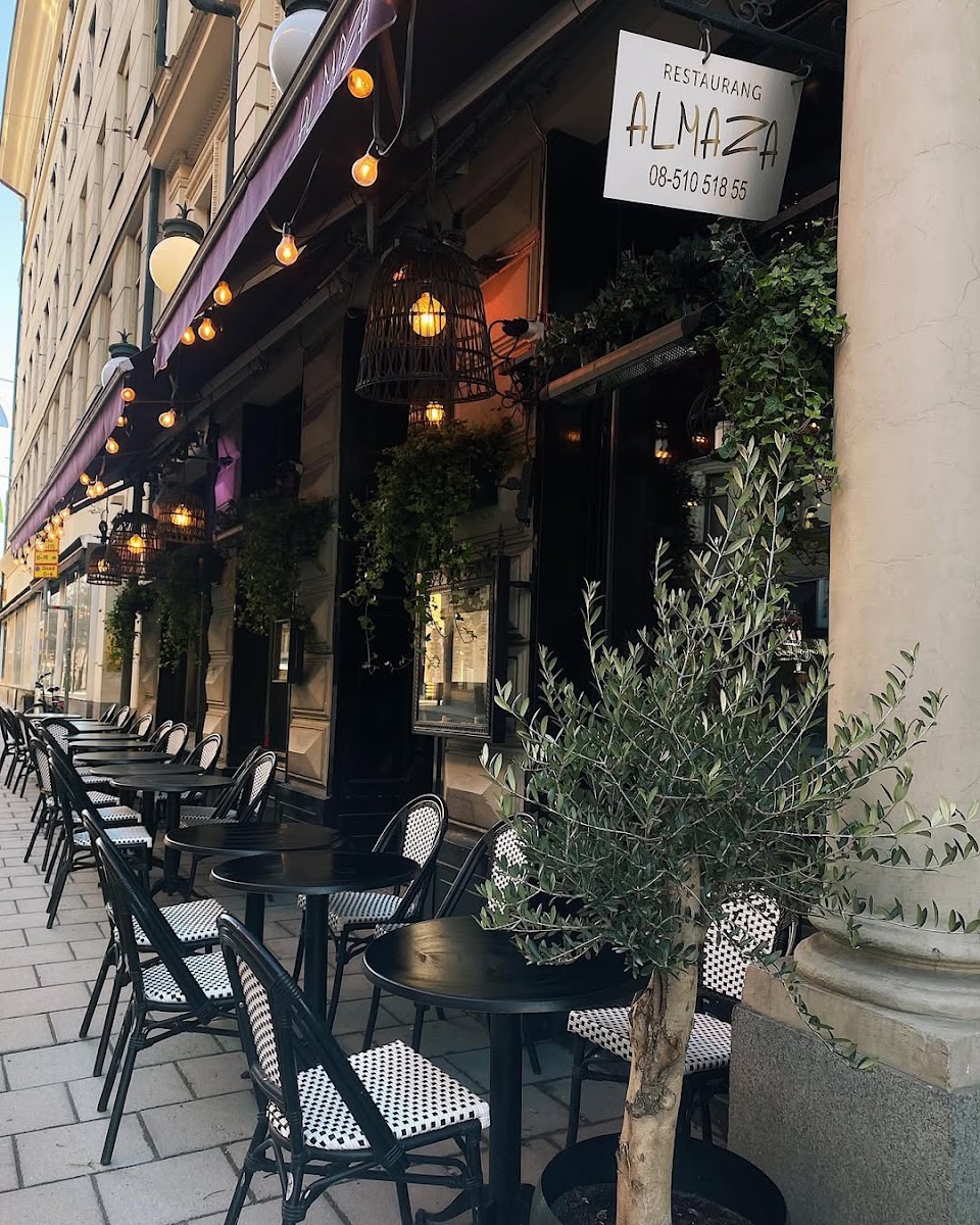 Restaurang Almaza