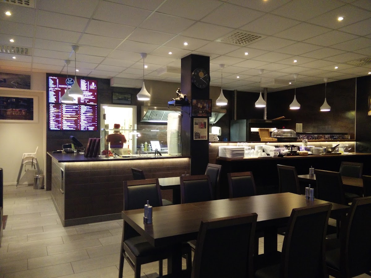 Restaurang Monza Ab