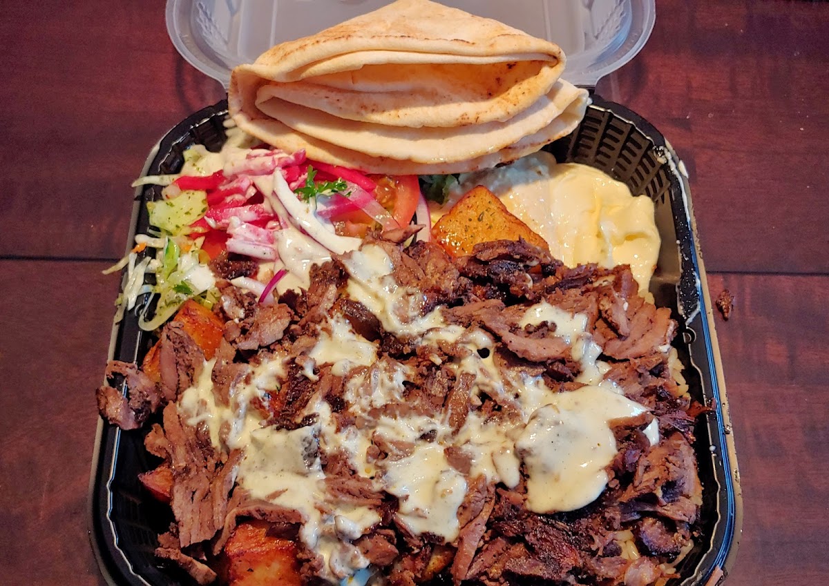 Restaurant Boustan Photos 2