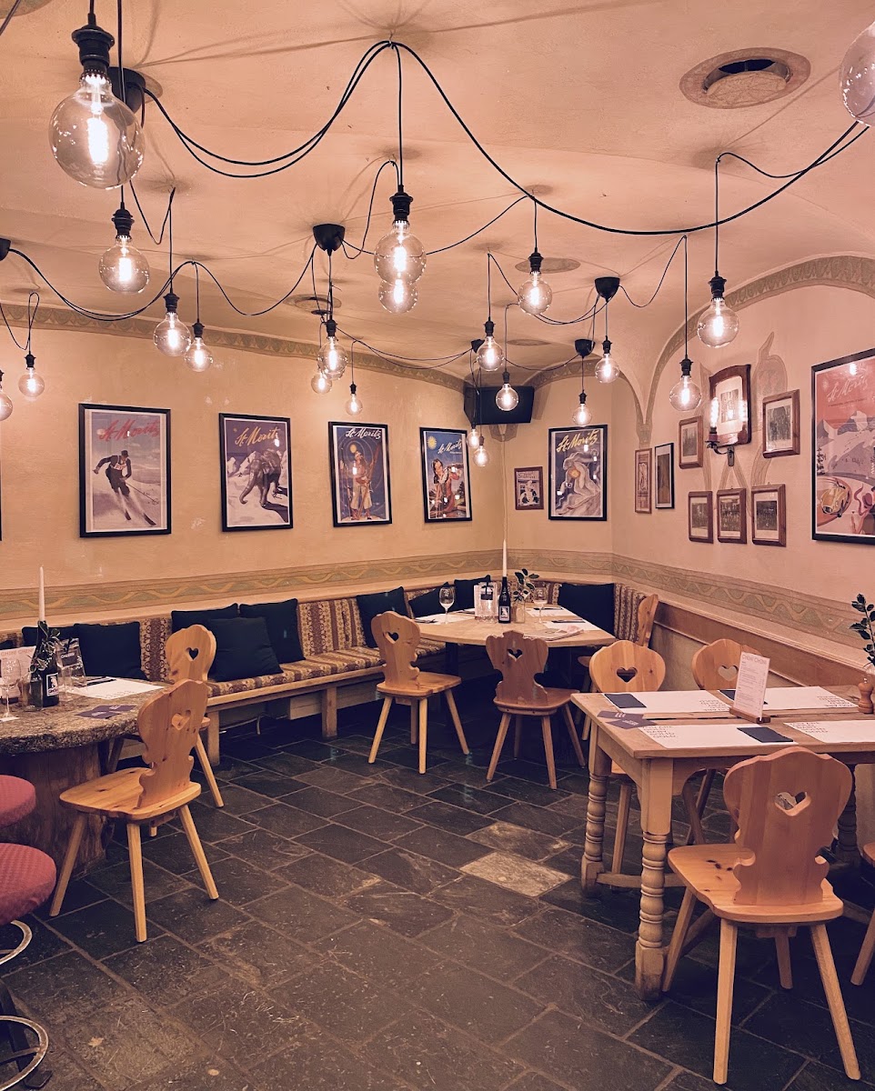 Restaurant Caschölin St.moritz