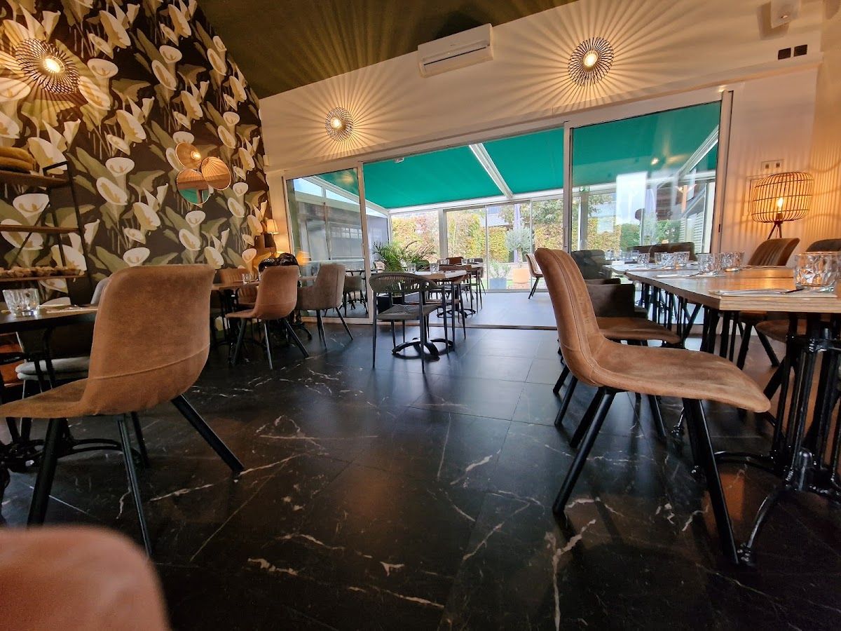 Restaurant Chez Vous Photos 2