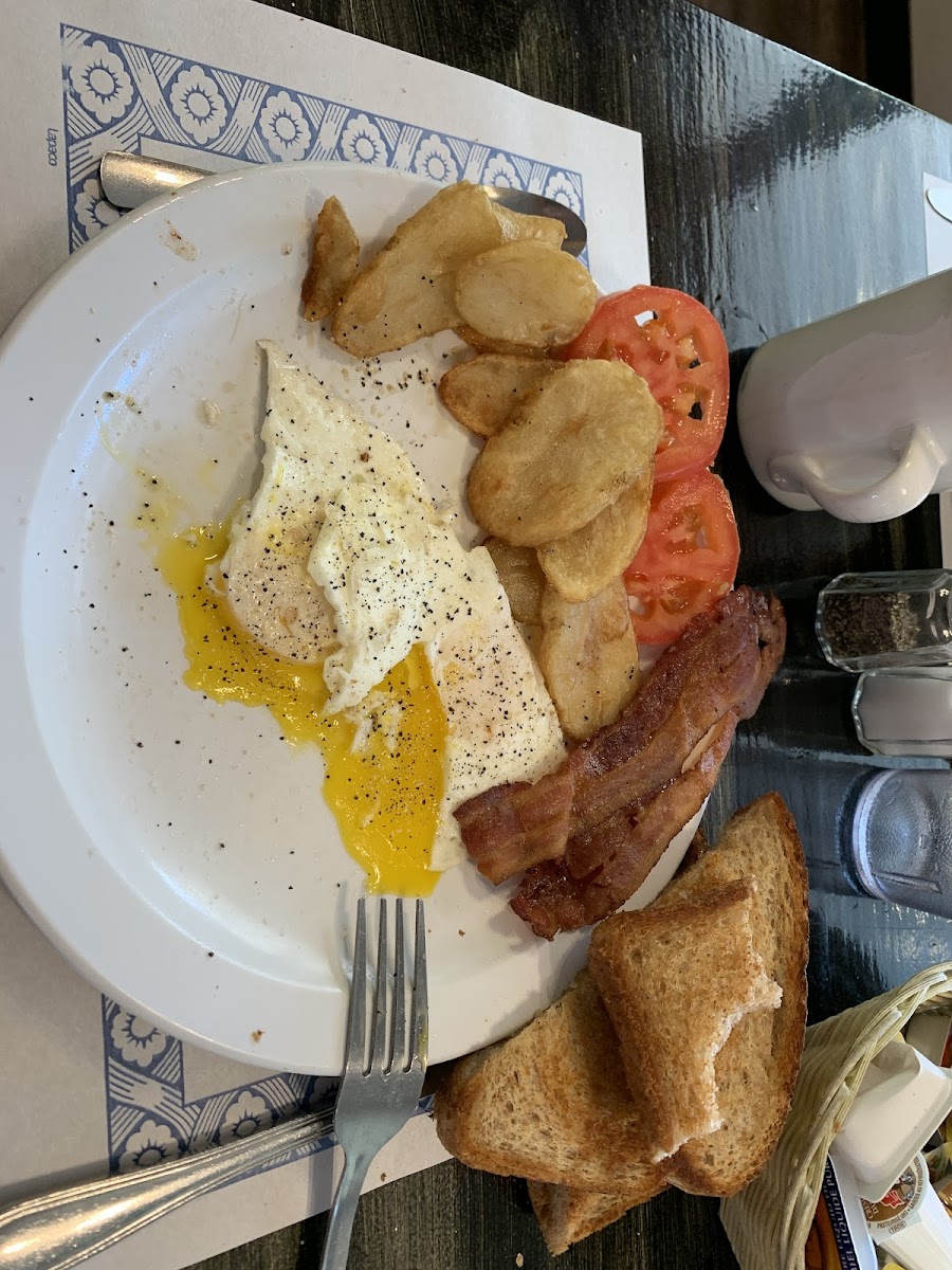 Restaurant Des Cantons De Dudswell Photos 9