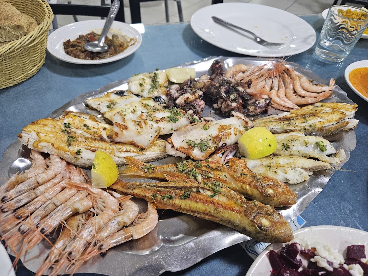 Restaurant Dos Mares Photos 2