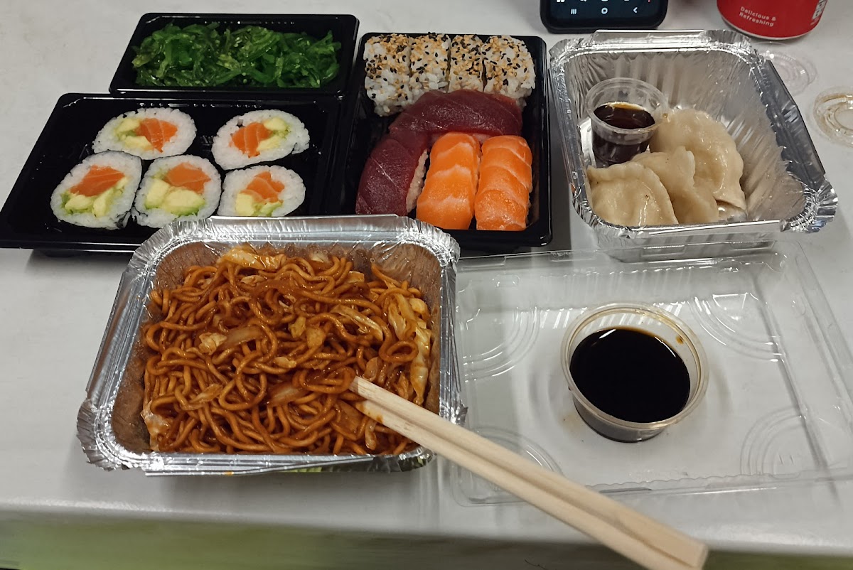 Restaurant Gooo Sushi Photos 2