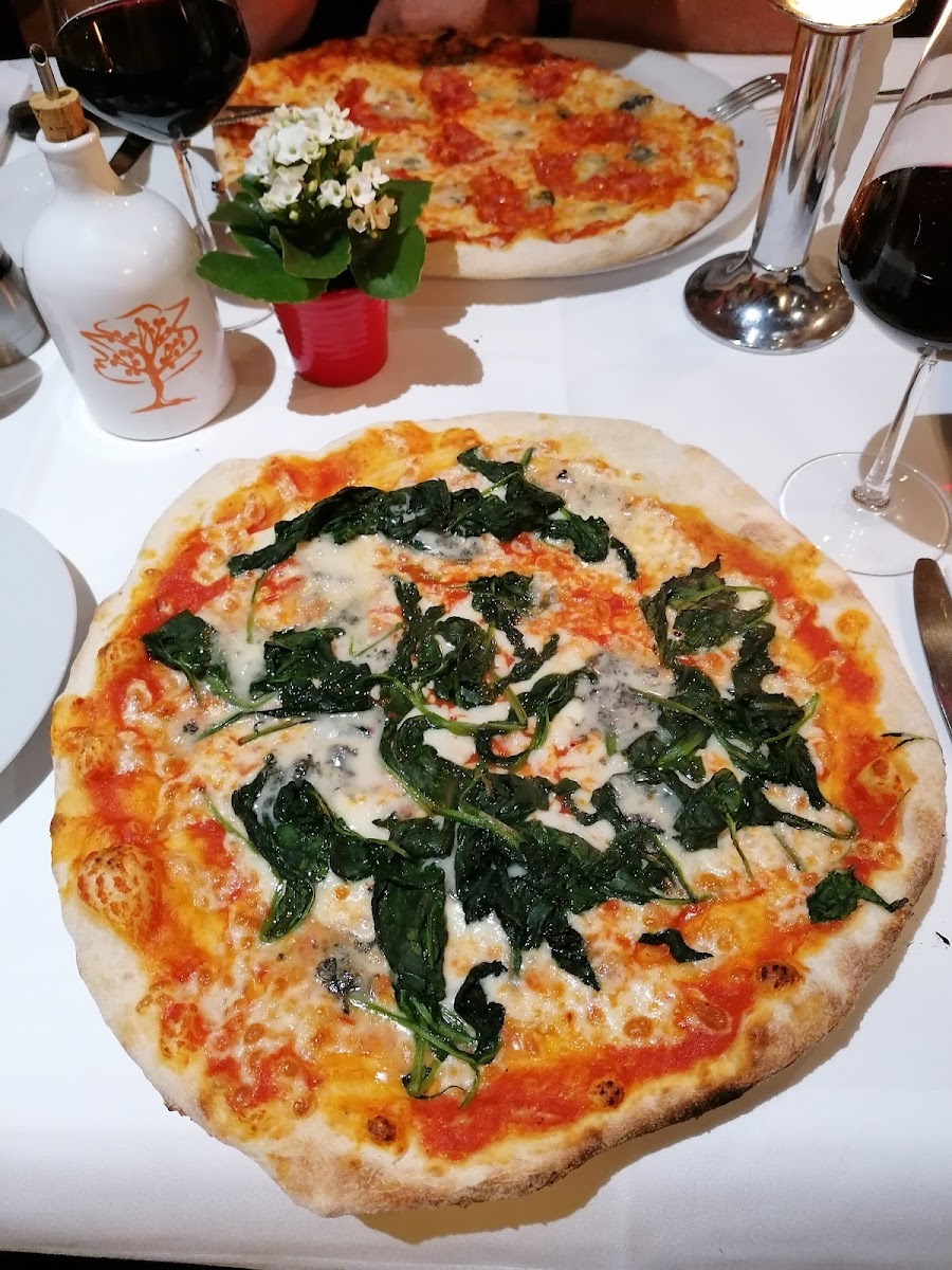 Restaurant La Fattoria | Hamburg Photos 9