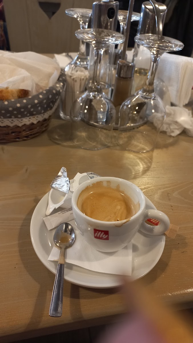 Restaurant Mama Leti Photos 9