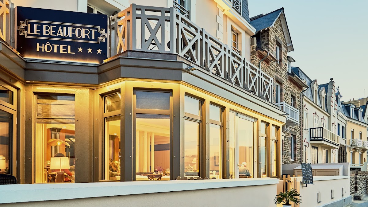 Restaurant - Salon De Thé Le « B »