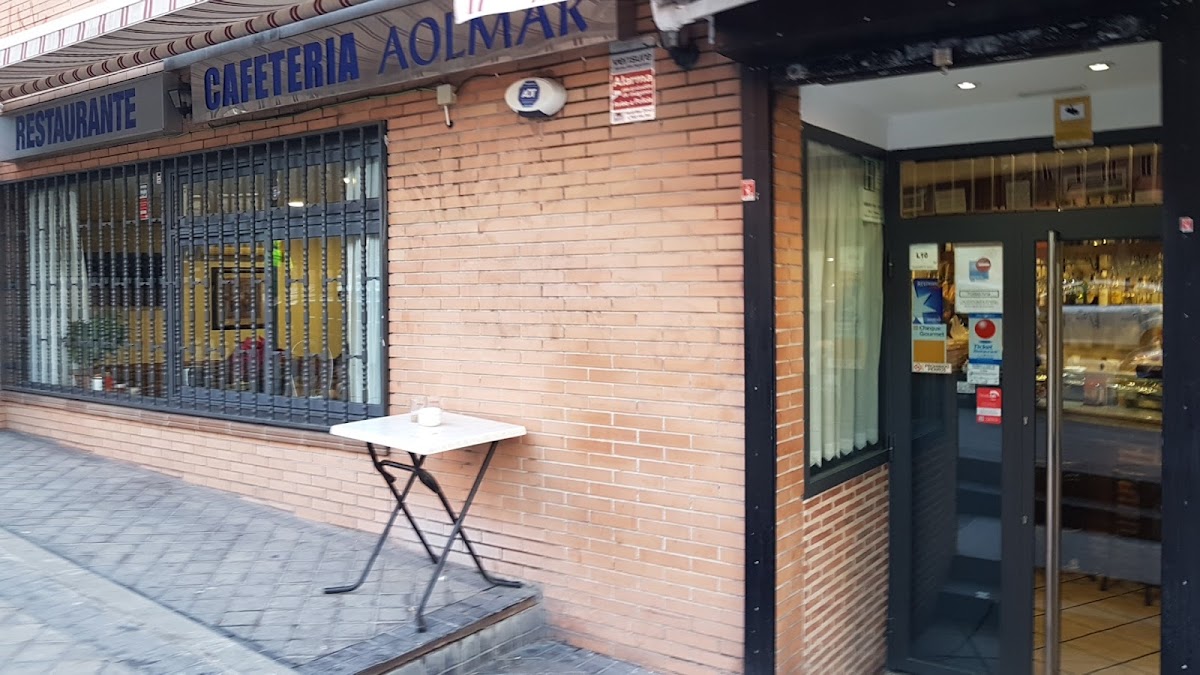 Restaurante Cafetería Aolmar
