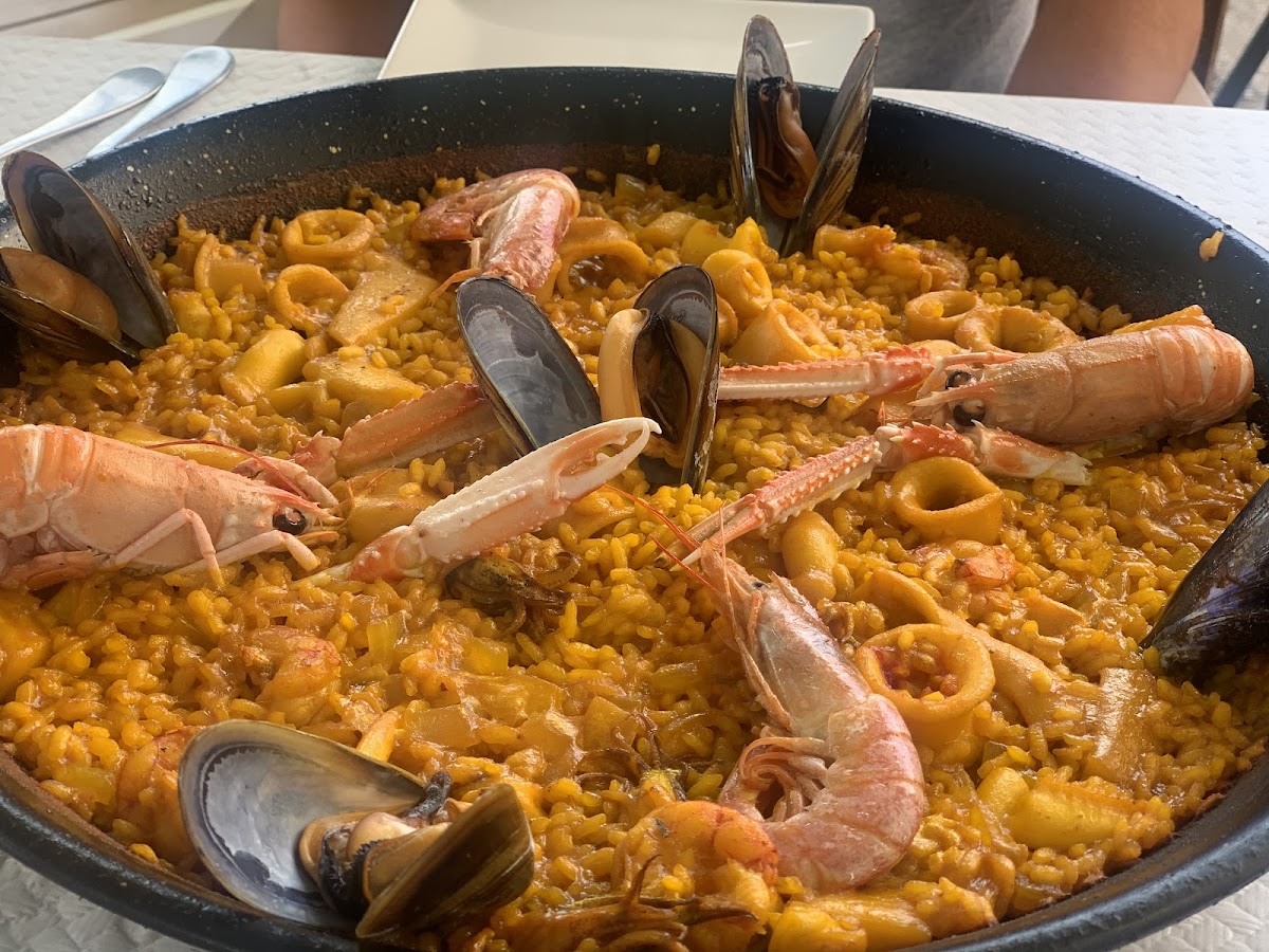Restaurante-Taperia El Puerto Photos 2