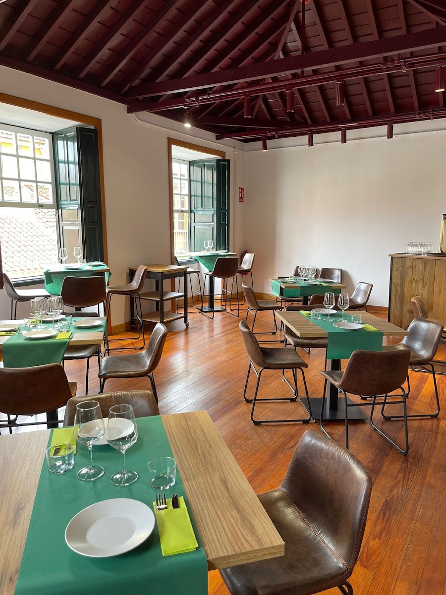Restaurante Y Vinoteca La Reserva