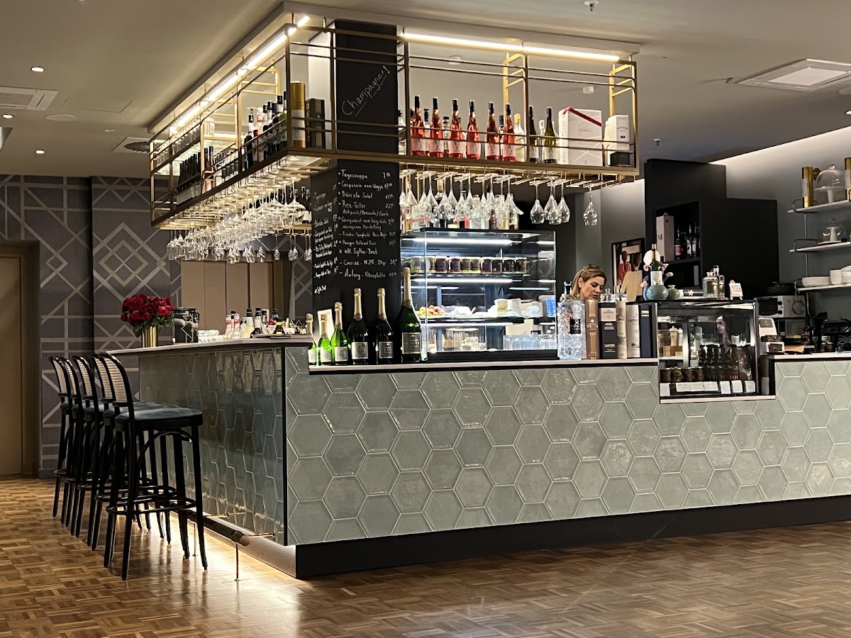 Rex Bar By Shiraz Photos 2