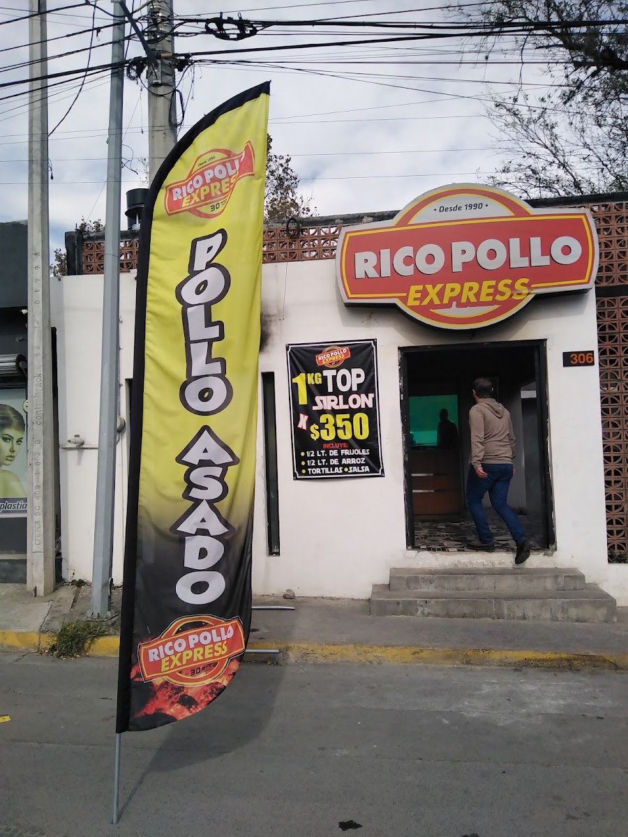 Rico Pollo Expess (El Uro)