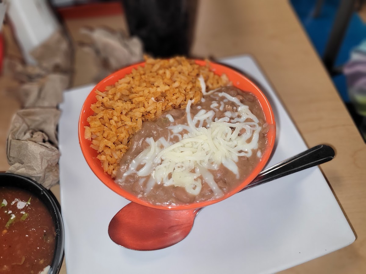 Rincon Tarasco Mexican Restaurant Photos 9