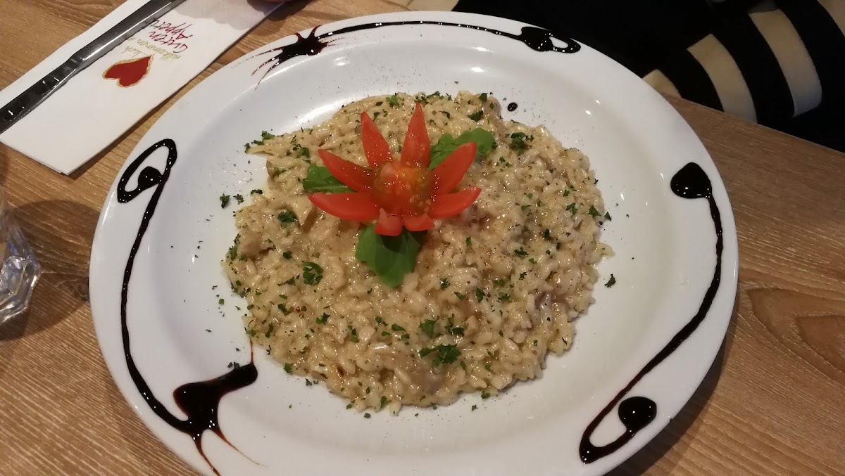 Ripassi Holzofenpizzeria Und Bruschetteria Photos 9