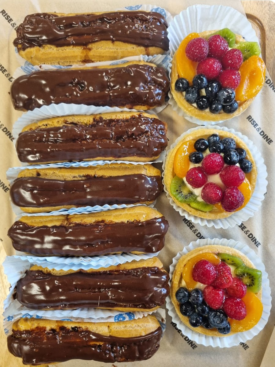 Rise And Dine Cafe Photos 9