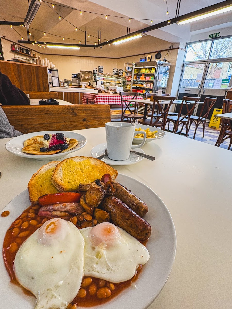 Rise And Dine Cafe Photos 2