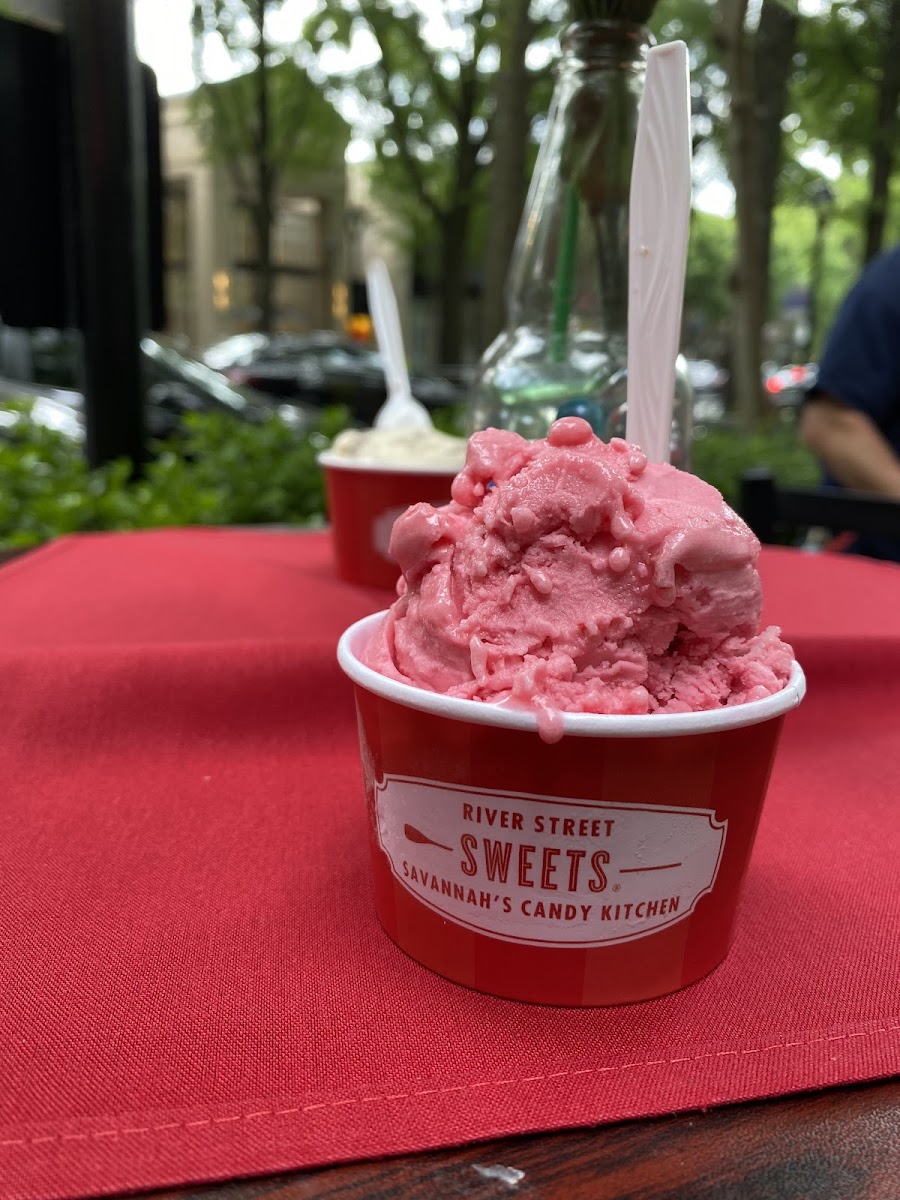 River Street Sweets Photos 9