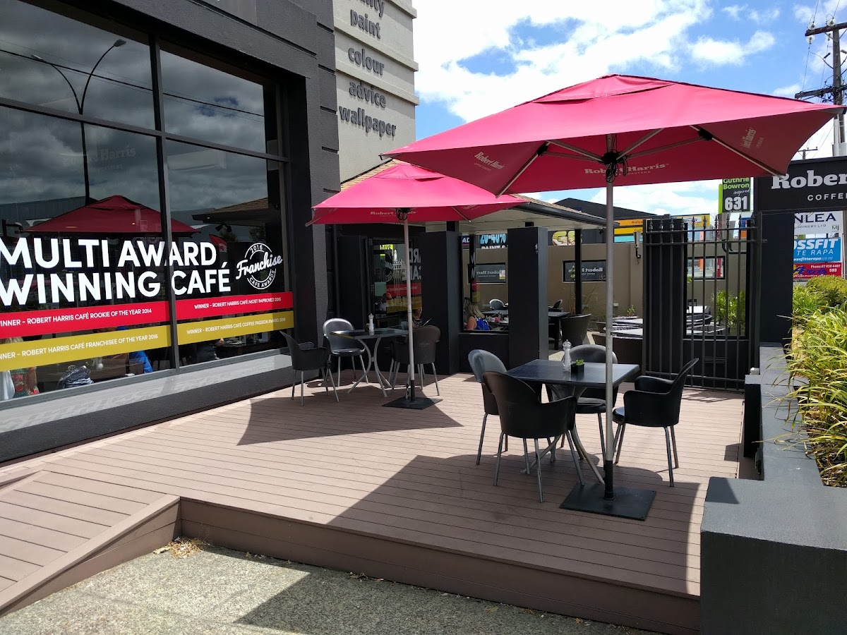 Robert Harris Te Rapa - Cafe