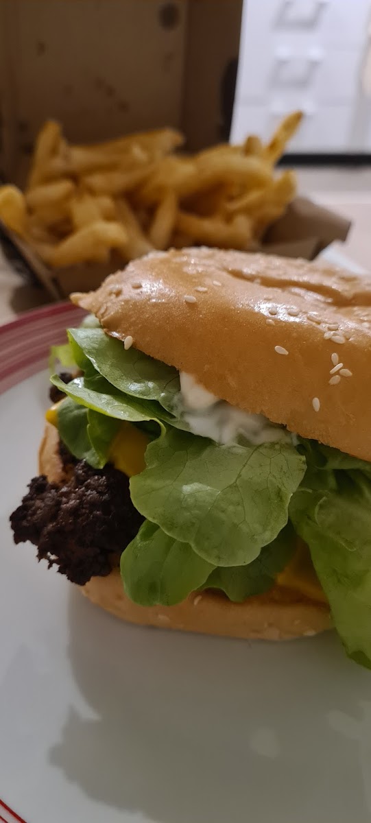 Rocket Burgers & Fries Elizabeth Street Photos 9