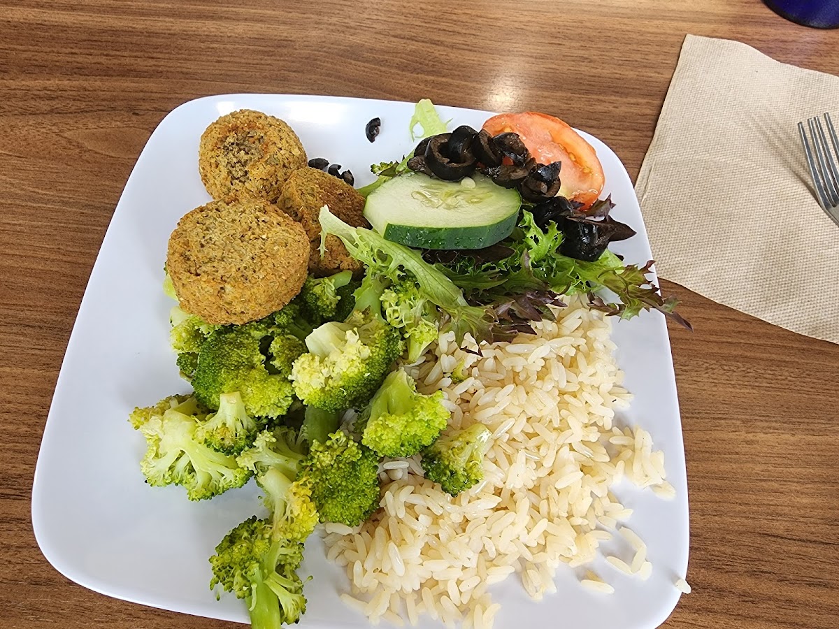 Rocky Adkins Dining Commons Photos 2