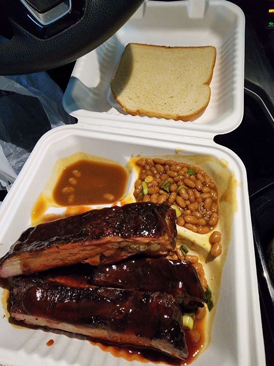 Rodney's Ribs Food Truck Photos 9