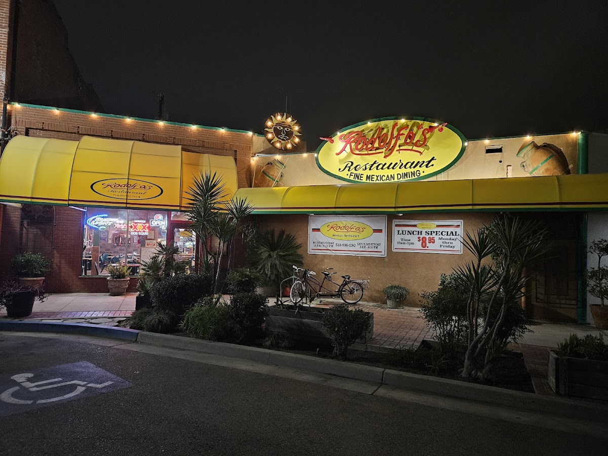Rodolfo's Selma