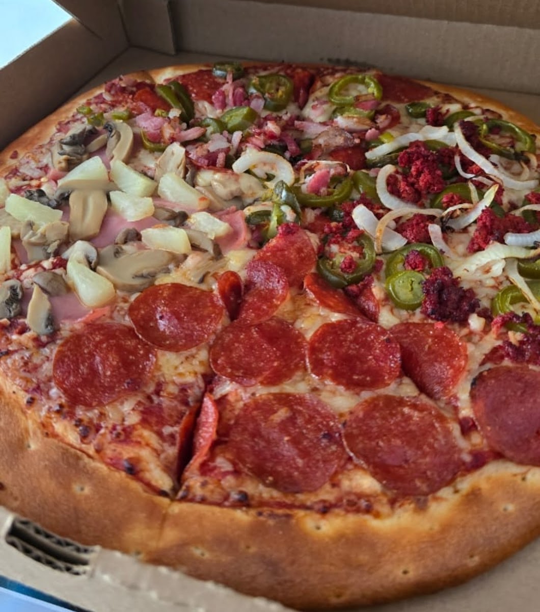 Rona Pizza Photos 2