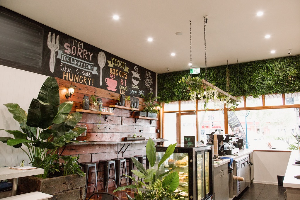 Roo Kitchen And Bar