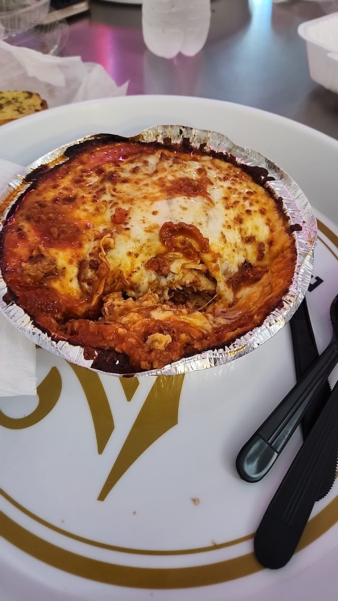 Rosario`s Flying Pizza And Pub Photos 9