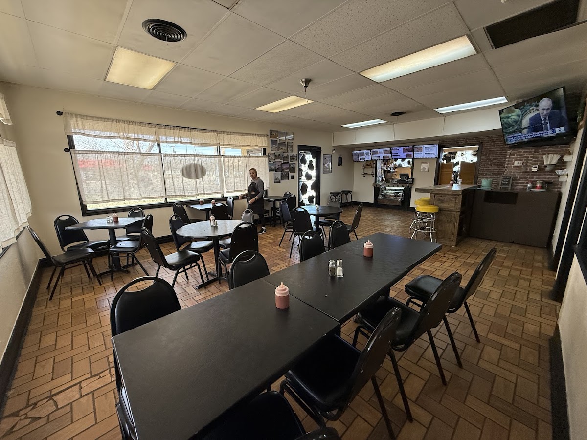 Rossy's Cafe