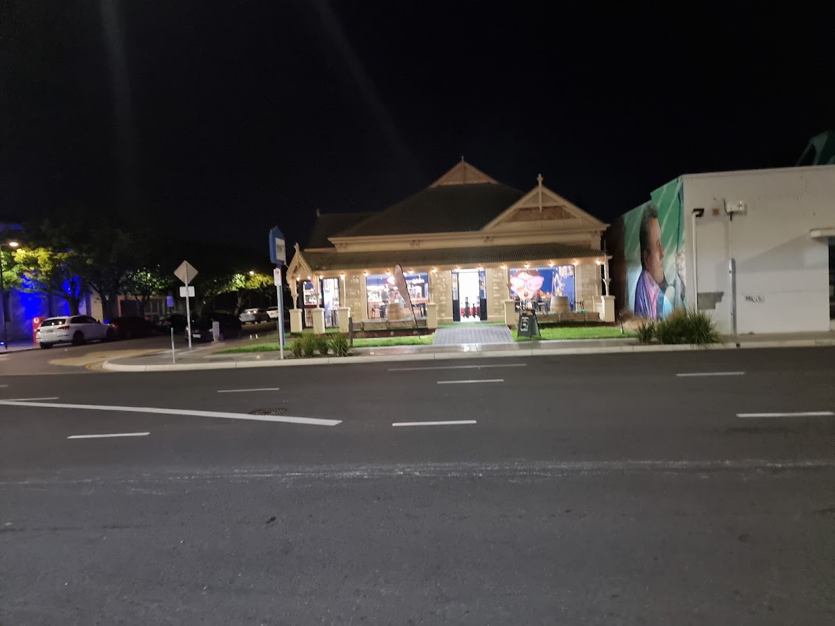 Royal India Restaurant Woodville Photos 2