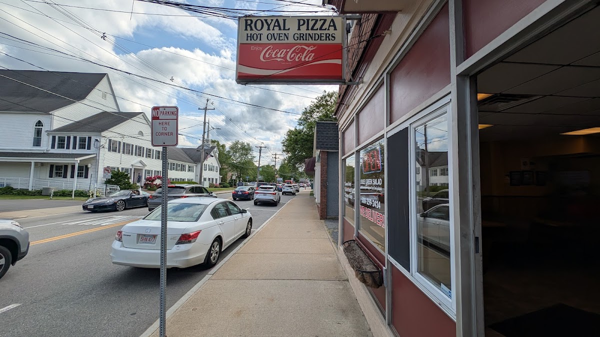 Royal Pizza Photos 2