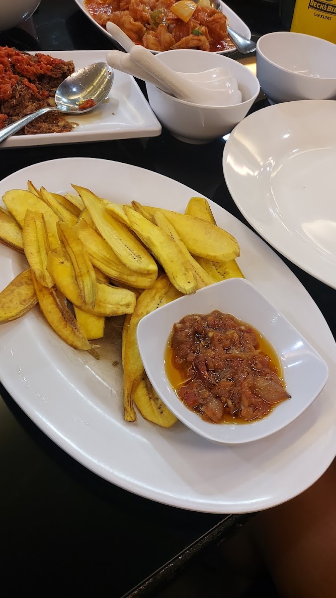 Royal's Resto & Function Hall Photos 9