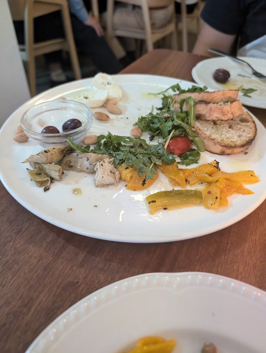 Rudy's Pizza Napoletana - Durham Photos 9