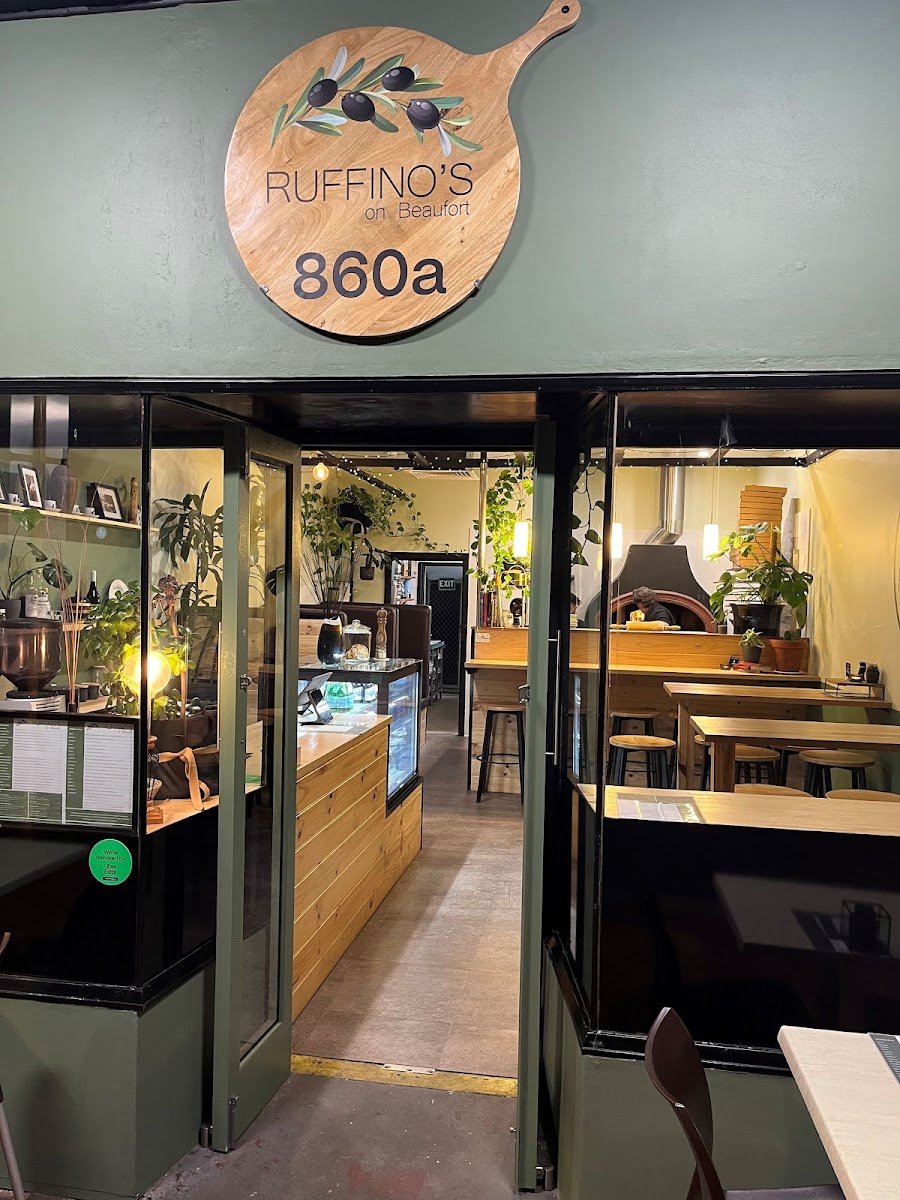 Ruffino's On Beaufort
