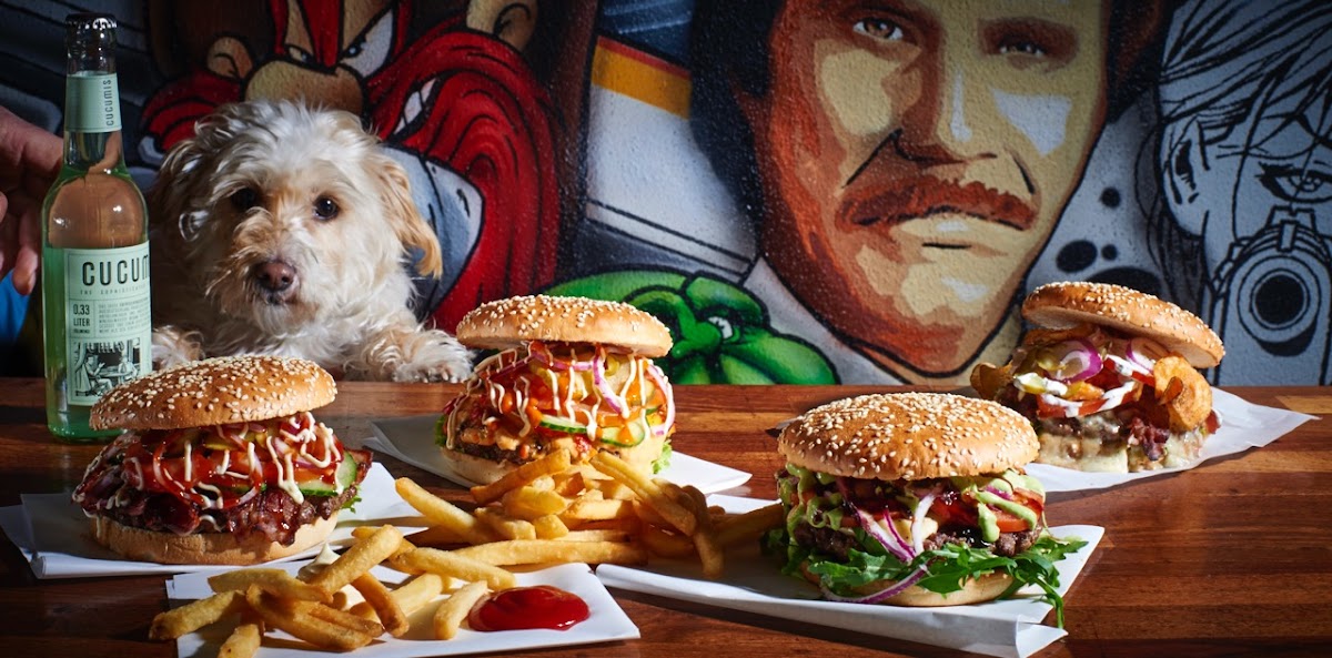 Ruff's Burger Köln Aachener Strasse Photos 2