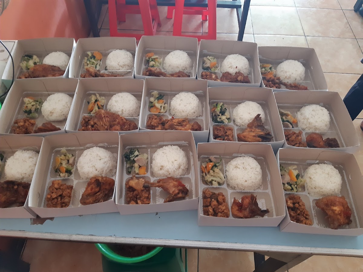 Rumah Makan Barito Putri