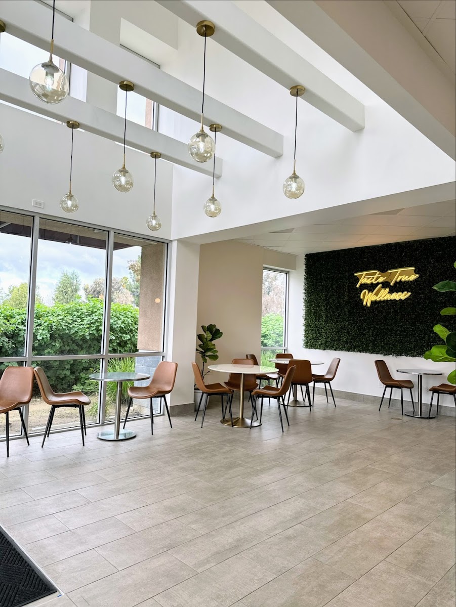 Rāw Superfood Café | San Jose