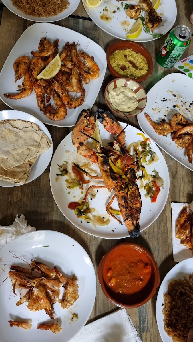 Ryyan Fishmonger & Kitchen Photos 9