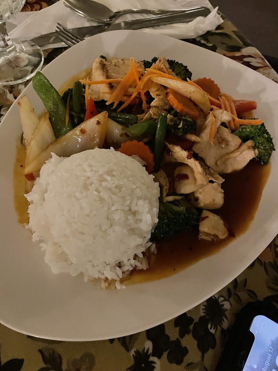 Sa La Thai Restaurant Photos 9