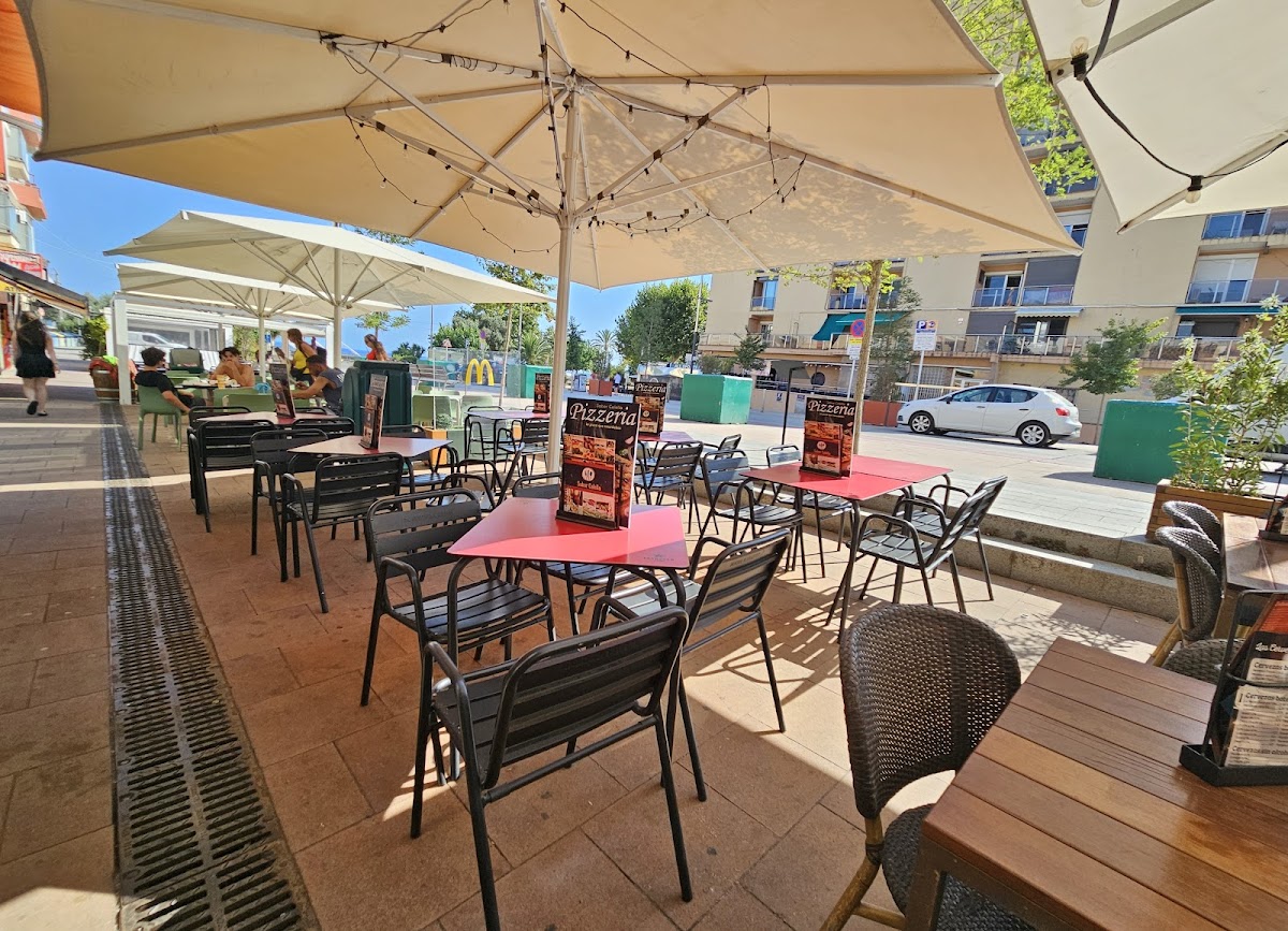 Sabor Calella Pizzeria Cocktail Bar