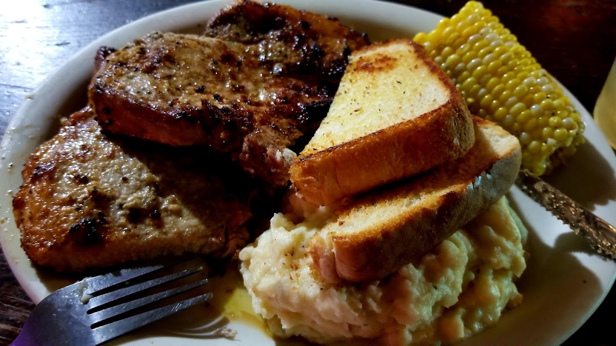 Saddleback Steakhouse Photos 9