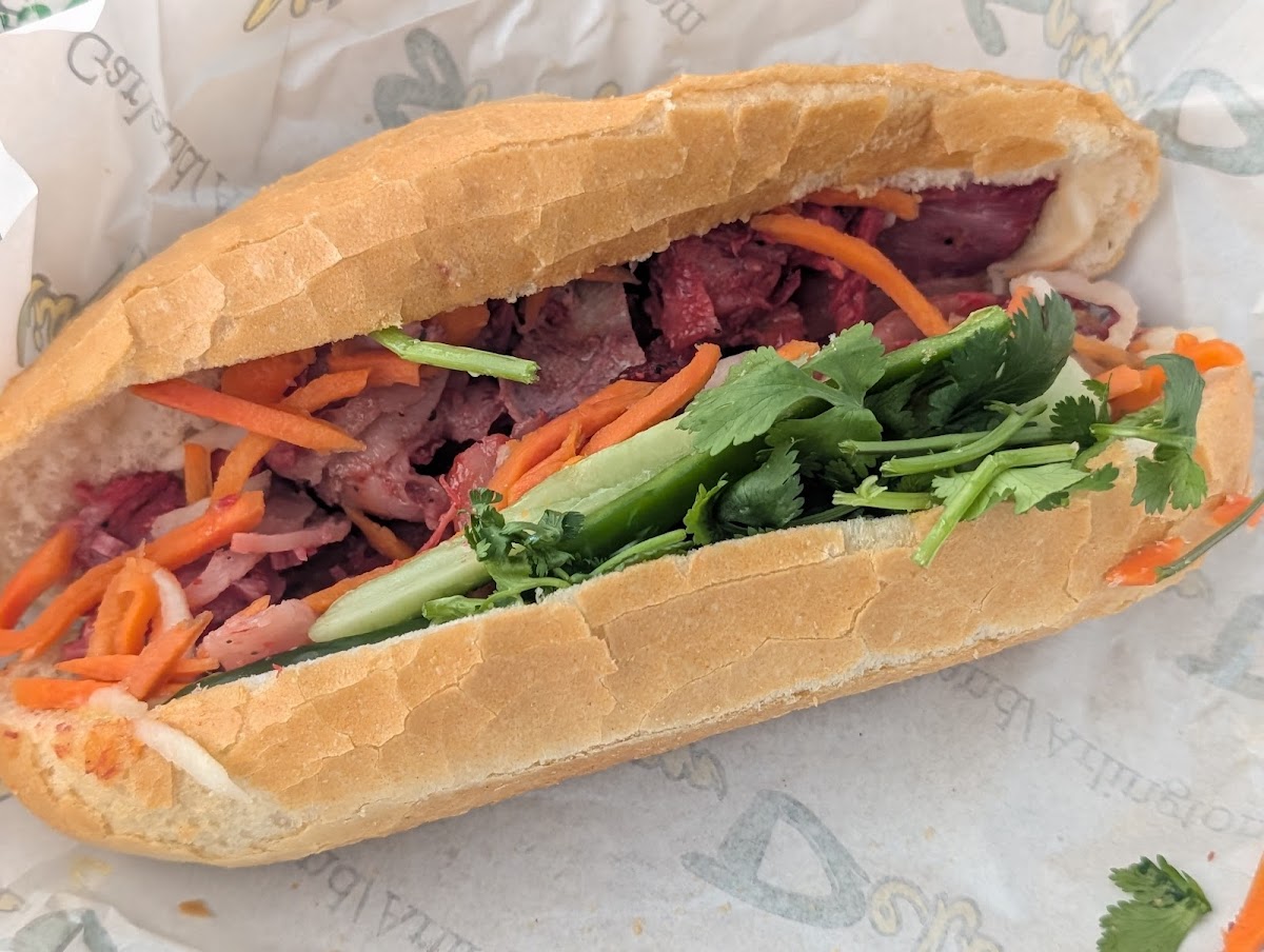 Saigon Deli Sandwich Photos 2