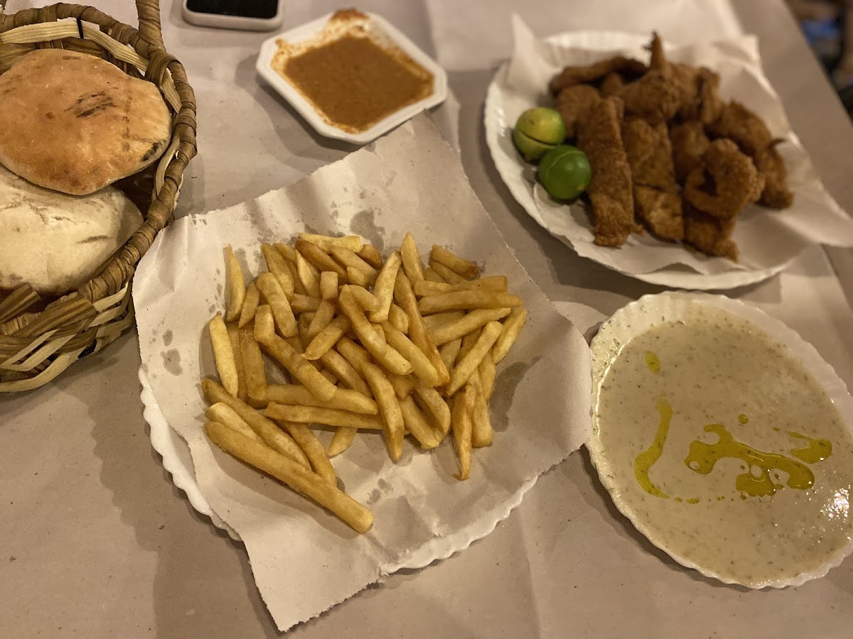 Saj Al-Samak Photos 2
