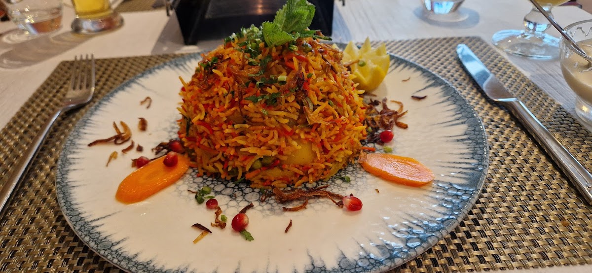 Sajna Restaurant Photos 2