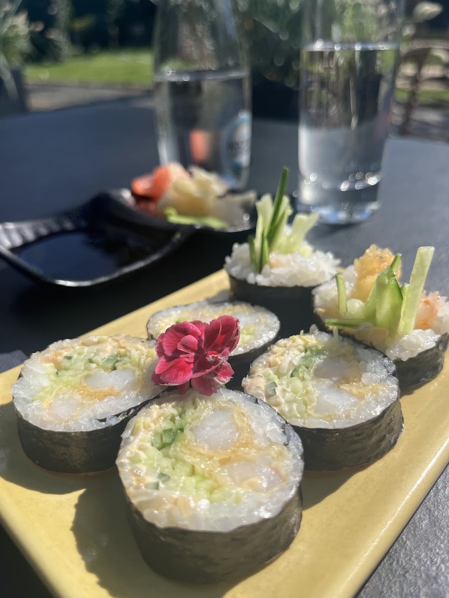 Sakana Sushi Bar Photos 9