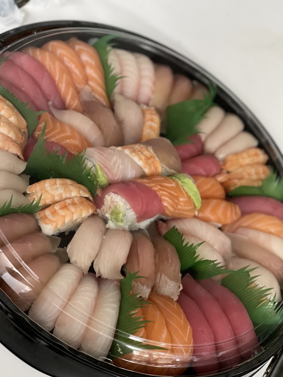 Sakana Sushi & Izakaya Photos 9