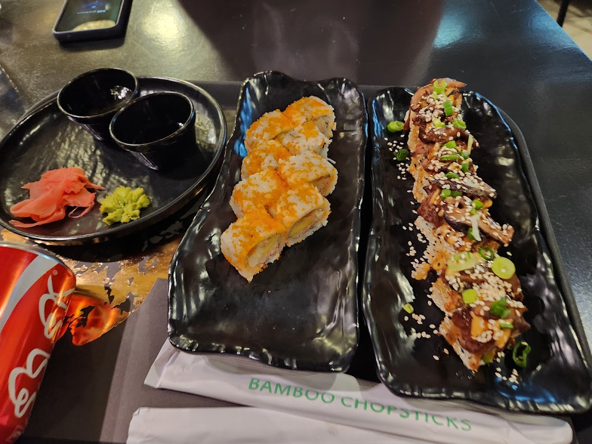 Sakura Sushi Restaurant Photos 9