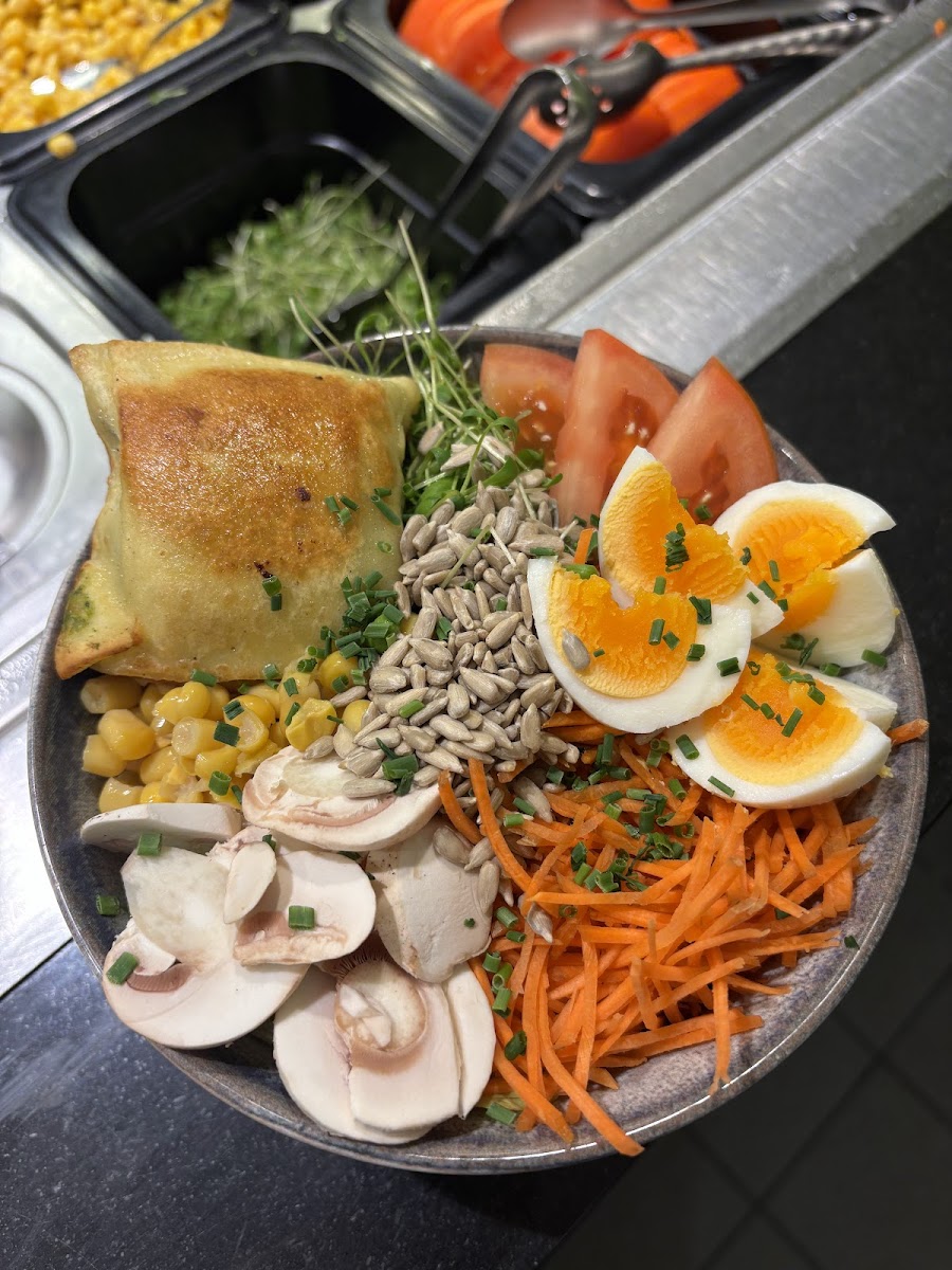 Salatbar Und Mehr Neuer Besitzer Photos 2