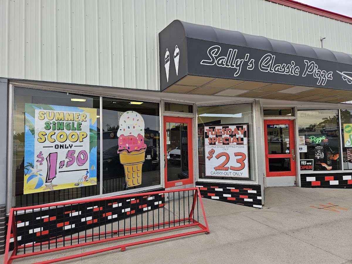 Sally's Classic Pizza